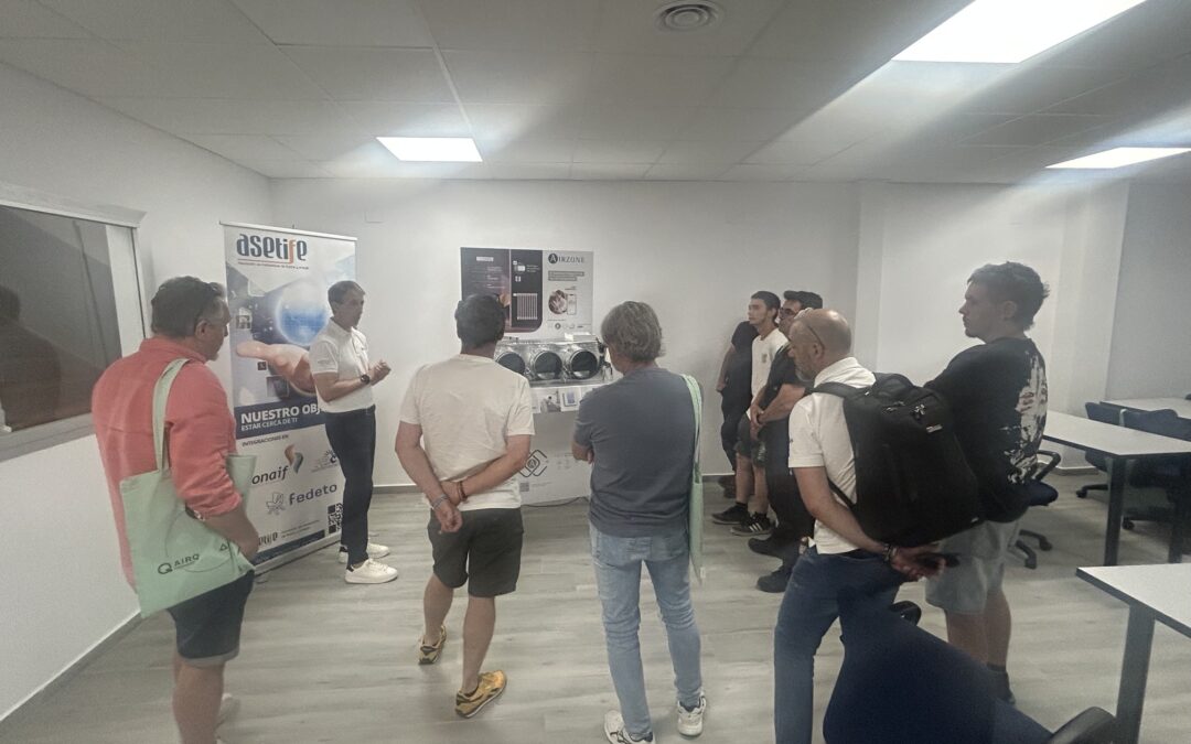 ASETIFE reúne a 12 empresas asociadas en una jornada técnica junto a Airzone centrada en climatización eficiente y conectada